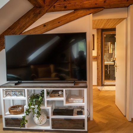 Moderne Altbauwohnung Im Zentrum Von Bern Mit Wellness Екстер'єр фото